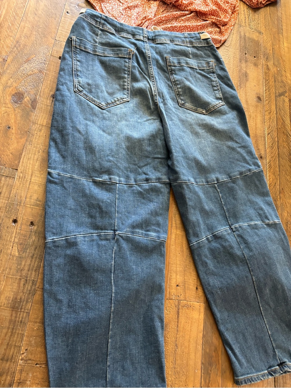 Pilcro Medium Blue Barrel Crop Jeans and Tie Top - Picture 5 of 7